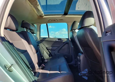 2015 Volkswagen Tiguan S z USA, uszkodzony, nr VIN WVGAV7AX0FW513549